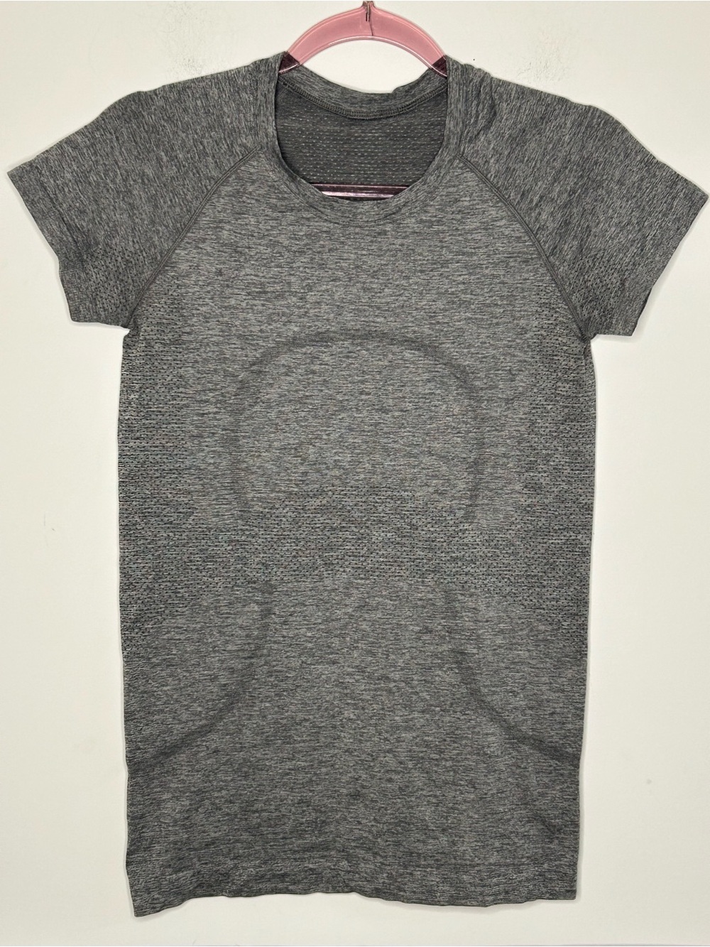 Lululemon Gray Short Sleeve Mesh Back Athletic Running Top Size 6